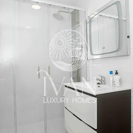 Casa Zerua Ivan Luxury Homes 5ªpta Sur 1ªlinea Apartment